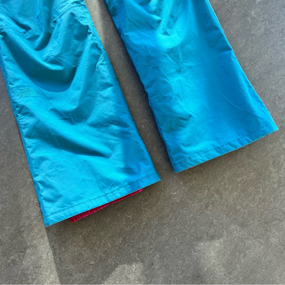 THE NORTH FACE | Women’s ski pants. Teal blue. Size Medium. Very good condition. - Picture 9 of 10